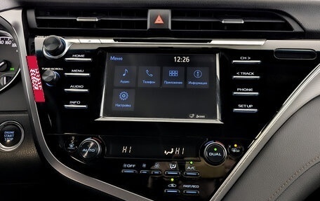 Toyota Camry, 2018 год, 2 480 000 рублей, 15 фотография