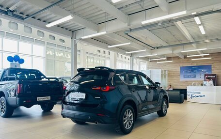Mazda CX-5 II, 2023 год, 2 849 900 рублей, 6 фотография