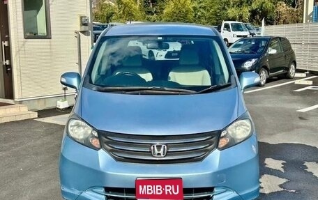 Honda Freed I, 2011 год, 825 000 рублей, 1 фотография