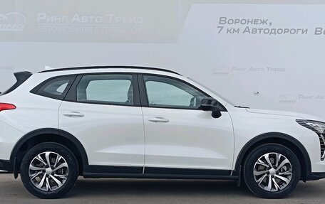 Haval Jolion, 2023 год, 1 800 000 рублей, 4 фотография