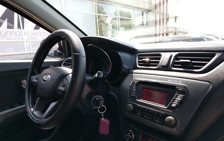 KIA Rio III рестайлинг, 2013 год, 837 000 рублей, 7 фотография