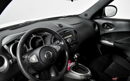 Nissan Juke II, 2013 год, 900 000 рублей, 9 фотография