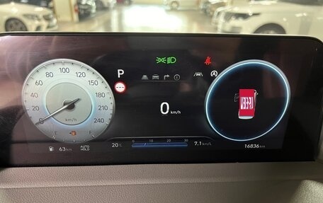 Hyundai Staria, 2022 год, 3 132 000 рублей, 15 фотография