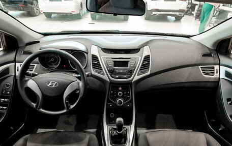Hyundai Elantra V, 2015 год, 1 199 000 рублей, 14 фотография