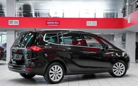 Opel Zafira C рестайлинг, 2013 год, 1 099 000 рублей, 2 фотография