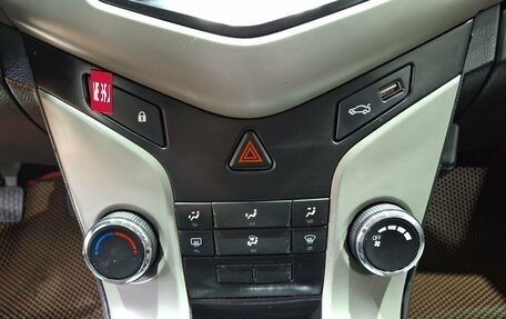 Chevrolet Cruze II, 2012 год, 550 000 рублей, 15 фотография