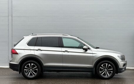 Volkswagen Tiguan II, 2020 год, 2 685 000 рублей, 5 фотография
