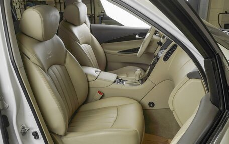 Infiniti QX50 I рестайлинг, 2013 год, 2 199 000 рублей, 8 фотография