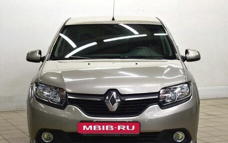 Renault Logan II, 2017 год, 590 000 рублей, 2 фотография