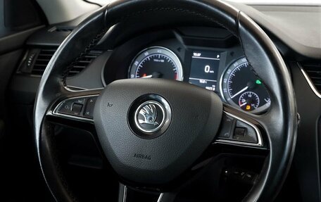 Skoda Octavia, 2017 год, 1 200 000 рублей, 8 фотография