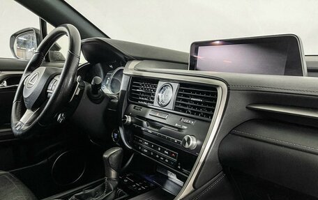 Lexus RX IV рестайлинг, 2019 год, 4 247 000 рублей, 9 фотография