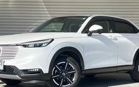 Honda Vezel, 2022 год, 1 730 000 рублей, 3 фотография