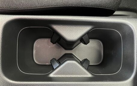 Honda Vezel, 2022 год, 1 730 000 рублей, 19 фотография