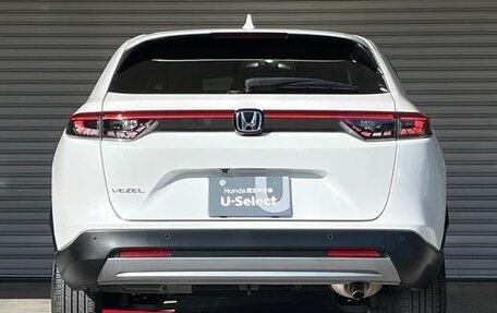 Honda Vezel, 2022 год, 1 730 000 рублей, 8 фотография