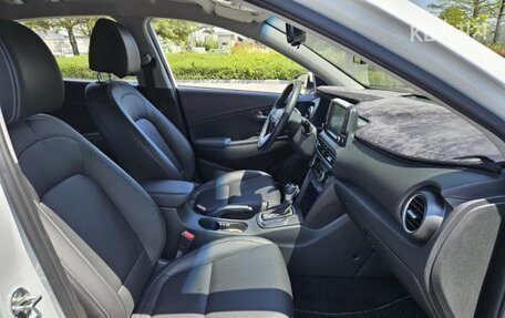 Hyundai Kona I, 2020 год, 1 350 000 рублей, 9 фотография