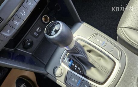 Hyundai Kona I, 2020 год, 1 350 000 рублей, 14 фотография