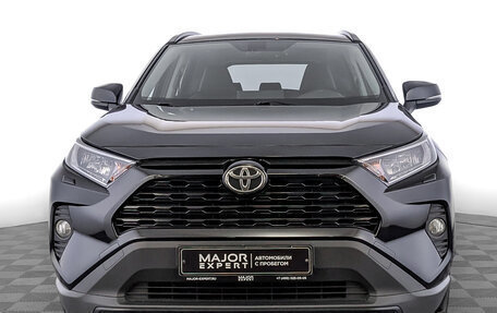 Toyota RAV4, 2021 год, 3 300 000 рублей, 2 фотография