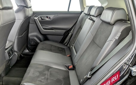 Toyota RAV4, 2021 год, 3 300 000 рублей, 12 фотография