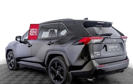 Toyota RAV4, 2021 год, 3 300 000 рублей, 7 фотография