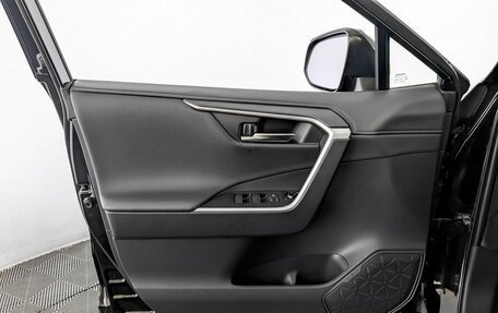 Toyota RAV4, 2021 год, 3 300 000 рублей, 19 фотография