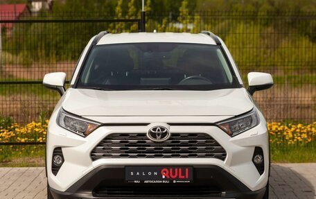 Toyota RAV4, 2021 год, 3 430 000 рублей, 2 фотография