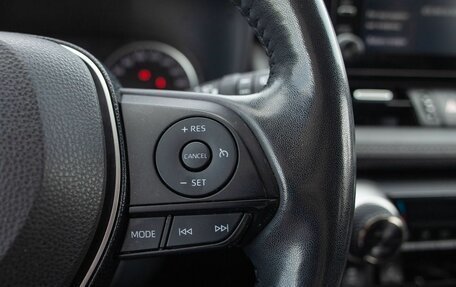 Toyota RAV4, 2021 год, 3 430 000 рублей, 24 фотография