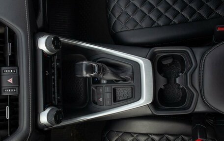 Toyota RAV4, 2021 год, 3 430 000 рублей, 29 фотография