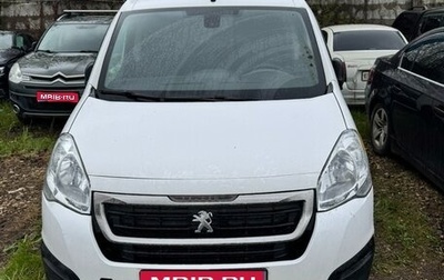Peugeot Partner II рестайлинг 2, 2022 год, 1 900 000 рублей, 1 фотография