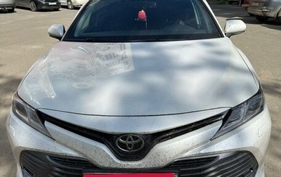 Toyota Camry, 2021 год, 2 800 000 рублей, 1 фотография