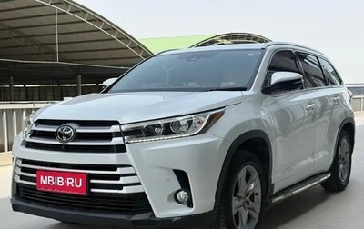 Toyota Highlander III, 2021 год, 3 100 000 рублей, 1 фотография