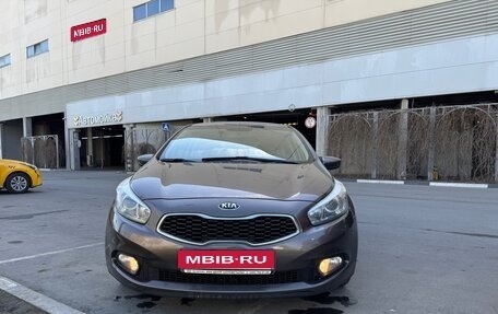 KIA cee'd III, 2012 год, 1 380 000 рублей, 1 фотография