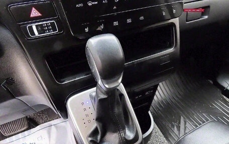 Hyundai Staria, 2022 год, 2 699 199 рублей, 7 фотография