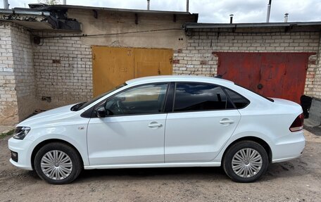 Volkswagen Polo VI (EU Market), 2020 год, 1 200 000 рублей, 3 фотография
