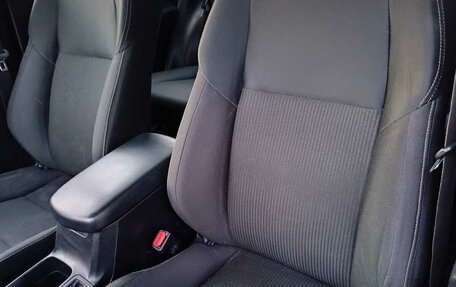 Toyota RAV4, 2013 год, 1 830 000 рублей, 4 фотография