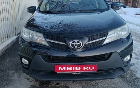 Toyota RAV4, 2013 год, 1 830 000 рублей, 2 фотография