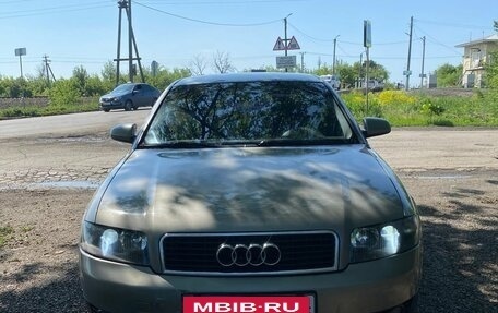 Audi A4, 2002 год, 666 000 рублей, 2 фотография
