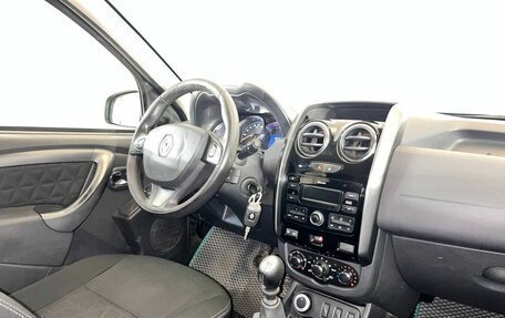 Renault Duster I рестайлинг, 2017 год, 1 193 000 рублей, 11 фотография