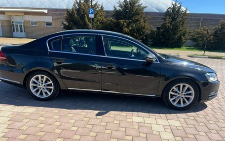 Volkswagen Passat B7, 2012 год, 899 999 рублей, 4 фотография