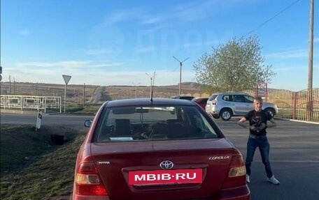 Toyota Corolla, 2002 год, 600 000 рублей, 3 фотография