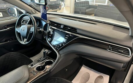 Toyota Camry, 2019 год, 3 199 900 рублей, 13 фотография