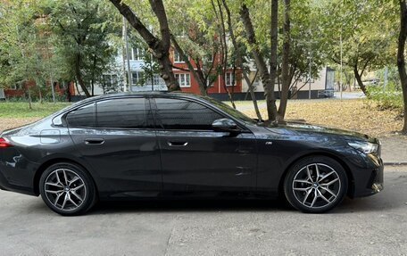BMW 5 серия, 2023 год, 8 550 000 рублей, 3 фотография