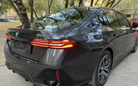BMW 5 серия, 2023 год, 8 550 000 рублей, 4 фотография