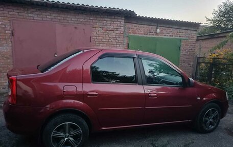 Renault Logan I, 2011 год, 680 000 рублей, 7 фотография