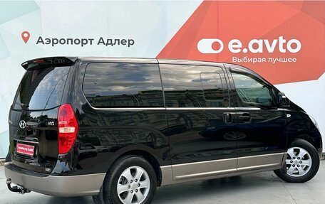 Hyundai Grand Starex Grand Starex I рестайлинг 2, 2012 год, 2 370 000 рублей, 4 фотография