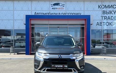 Mitsubishi Outlander III рестайлинг 3, 2019 год, 2 180 000 рублей, 2 фотография