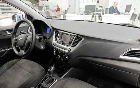 Hyundai Solaris II рестайлинг, 2021 год, 1 471 000 рублей, 11 фотография