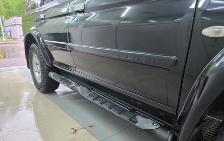 Mitsubishi Pajero Sport II рестайлинг, 2005 год, 1 050 000 рублей, 32 фотография