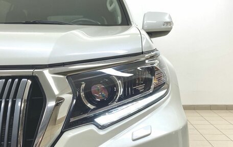 Toyota Land Cruiser Prado 150 рестайлинг 2, 2019 год, 5 420 000 рублей, 8 фотография