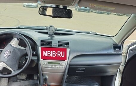 Toyota Camry, 2011 год, 1 270 000 рублей, 5 фотография