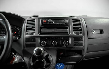 Volkswagen Caravelle T5, 2014 год, 2 730 000 рублей, 9 фотография